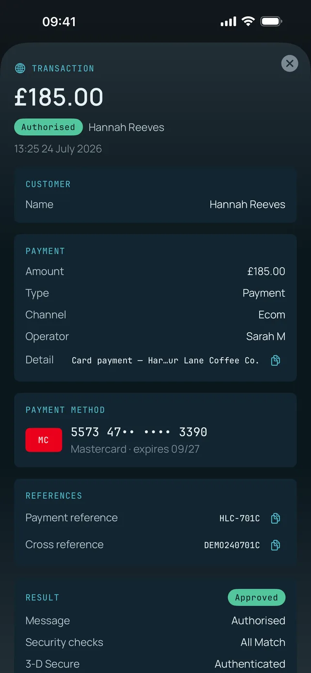 Monek app transaction detail showing amount, customer, channel, operator, payment method, references and 3-D Secure result